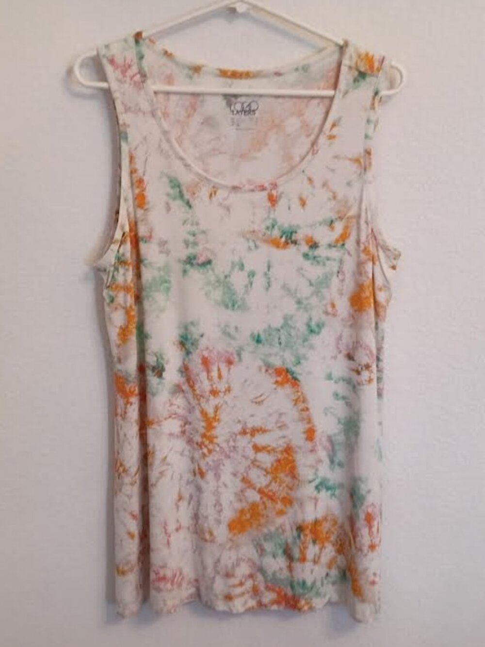 LOGO LAYERS BY LORI GOLDSTEIN TUNIC TOP SLEEVELESS AQUA GOLD TIE DYE SIZE LARGE